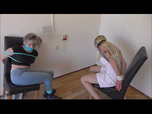 ❤️ Závislá / svázaná a s roubíkem / dáma v nesnázích ️ Anal video u cs.cutebento.top ☑